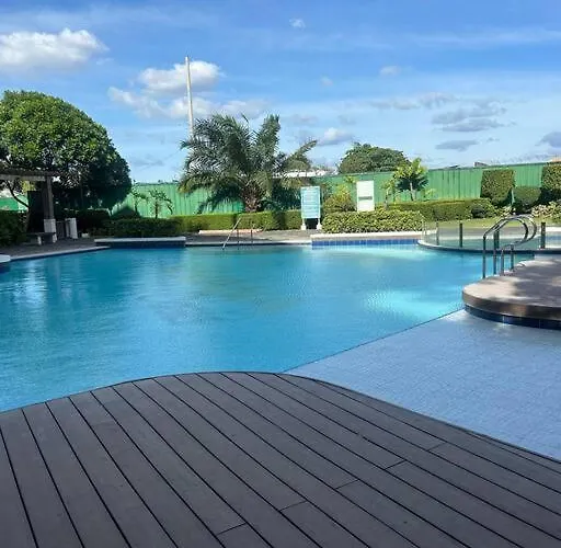 Modern Oasis: Pool + Netflix